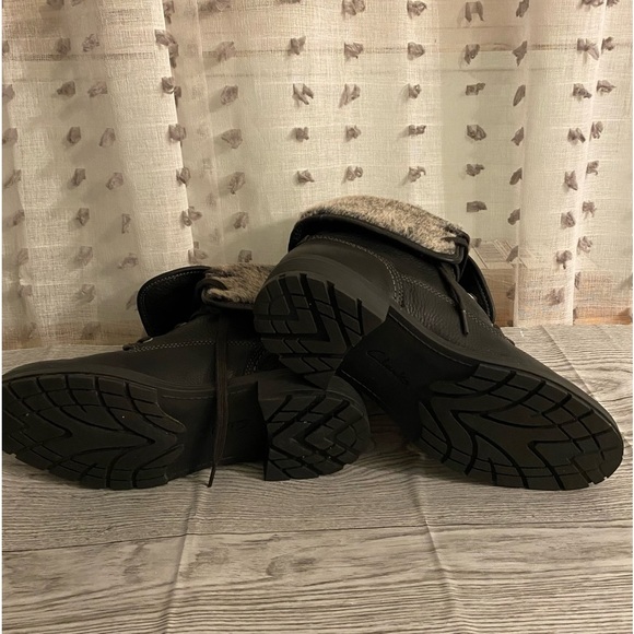 Clarks black combat lace up warm boots size 7.5 - Picture 13 of 16